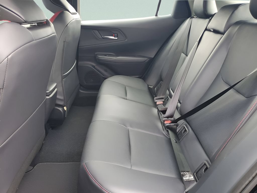 2026 Toyota Prius Plug-in Hybrid XSE - Photo 11