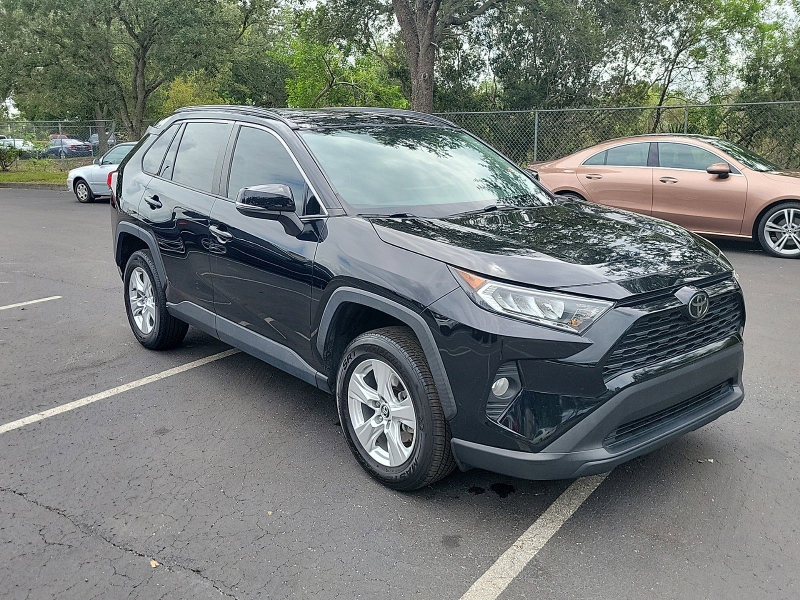 Used 2020 Toyota RAV4 XLE with VIN 2T3W1RFV9LW064519 for sale in Tampa, FL