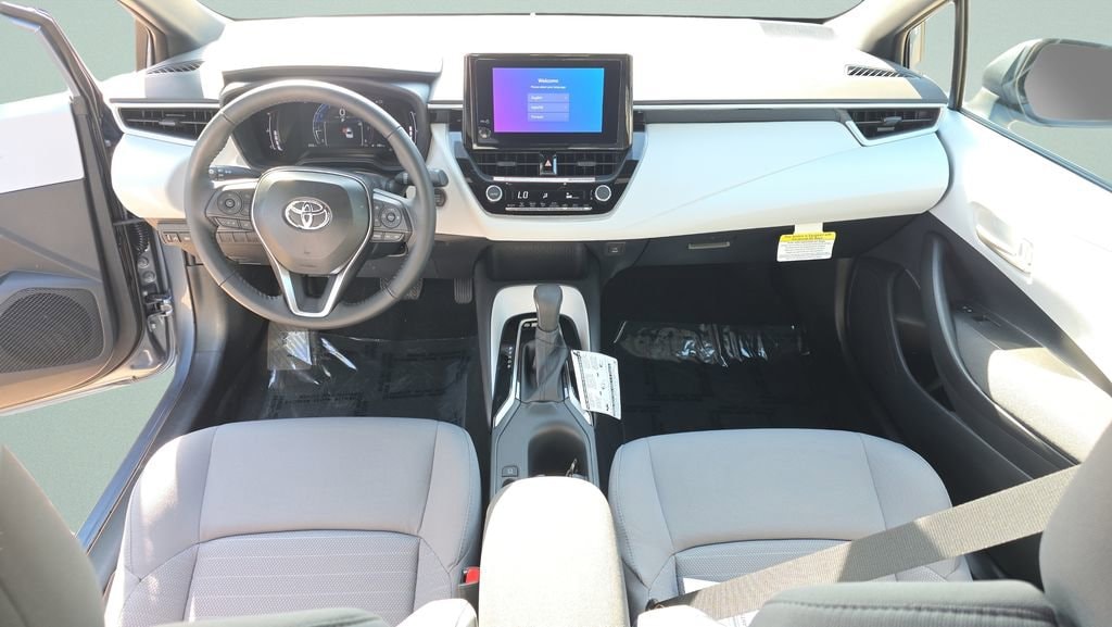 2026 Toyota Corolla SE - Photo 8