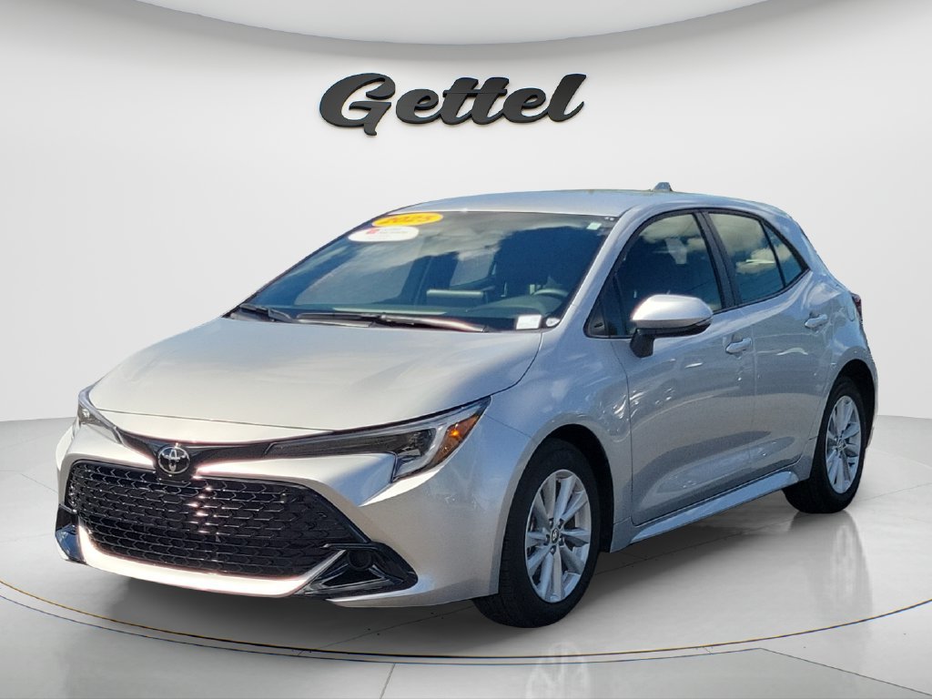 Certified 2025 Toyota Corolla Hatchback SE Hatchback