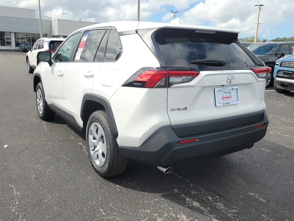 New 2025 Toyota RAV4 LE SUV