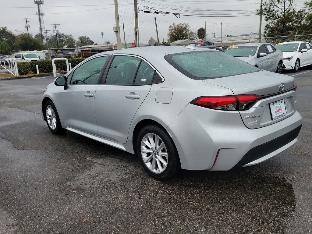 Certified 2022 Toyota Corolla XLE Sedan