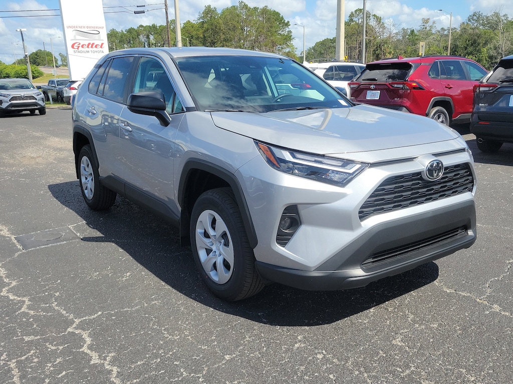 New 2025 Toyota RAV4 LE SUV