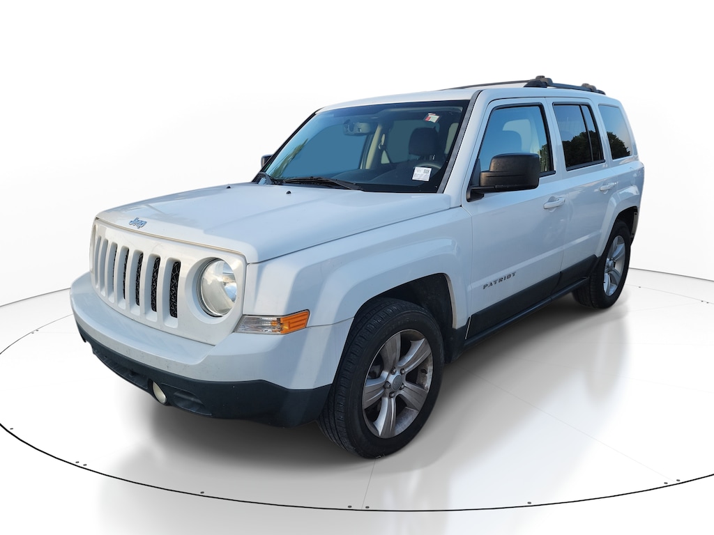 Used 2016 Jeep Patriot Latitude FWD SUV