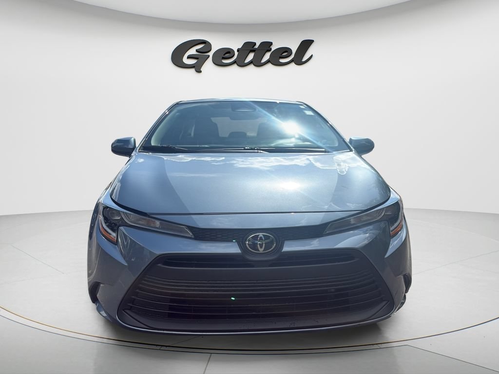 Certified 2025 Toyota Corolla LE Sedan
