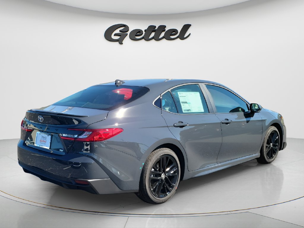 New 2026 Toyota Camry SE Sedan
