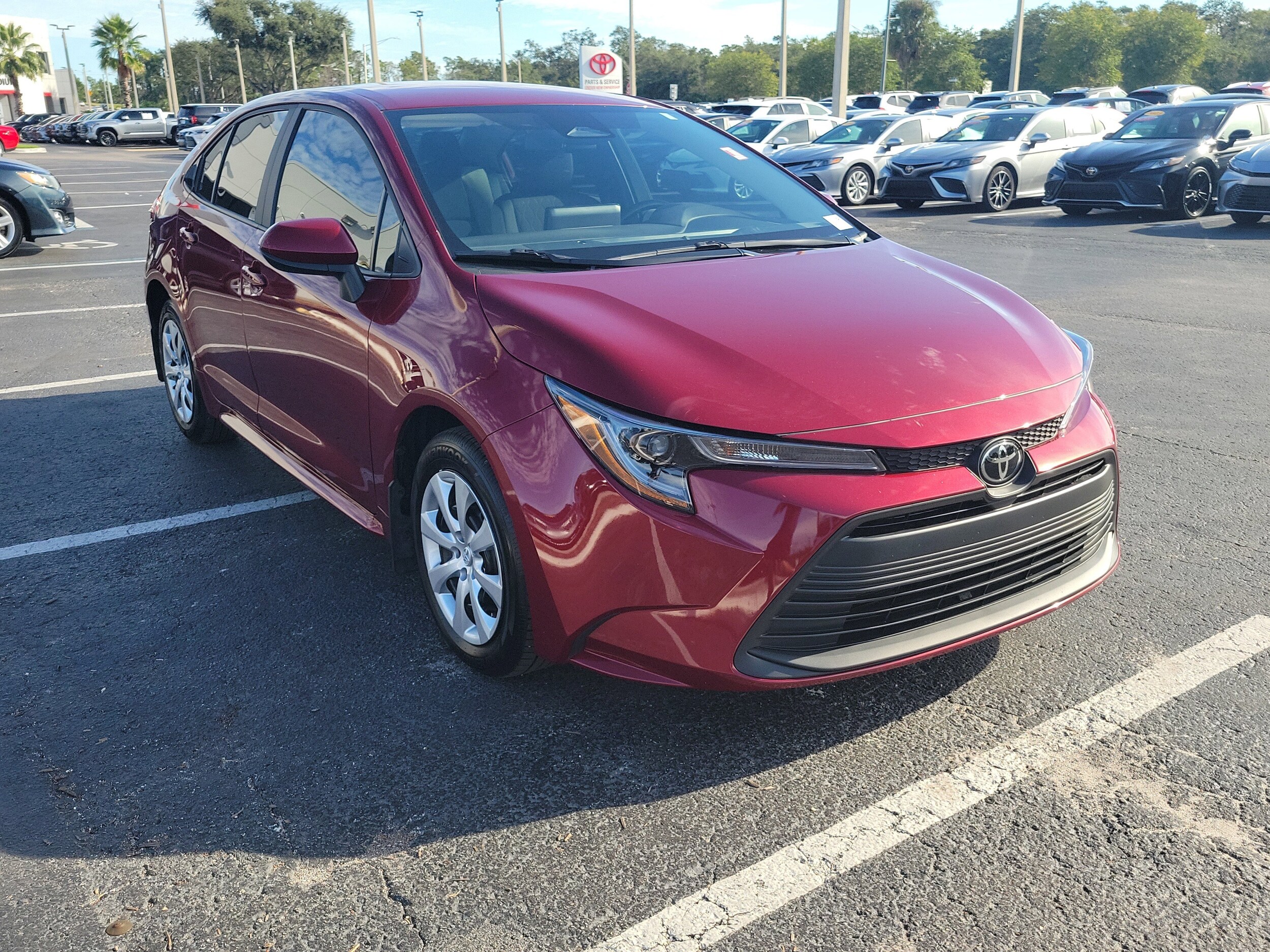 2025 Toyota Corolla LE photo 2