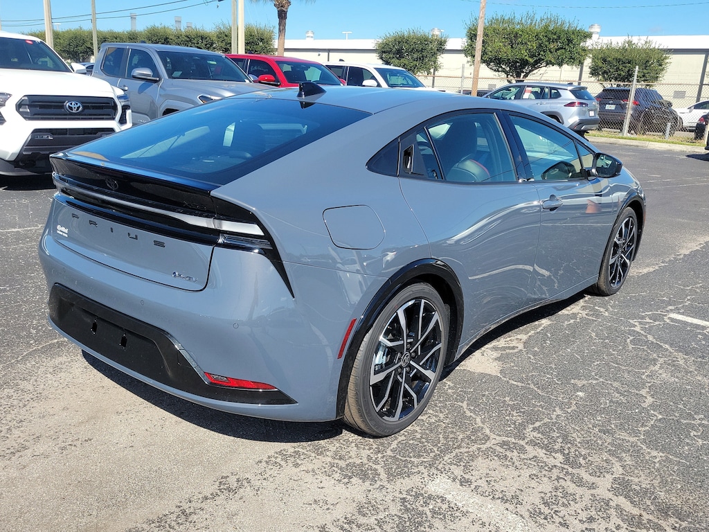 New 2026 Toyota Prius Plug-in Hybrid XSE Hatchback