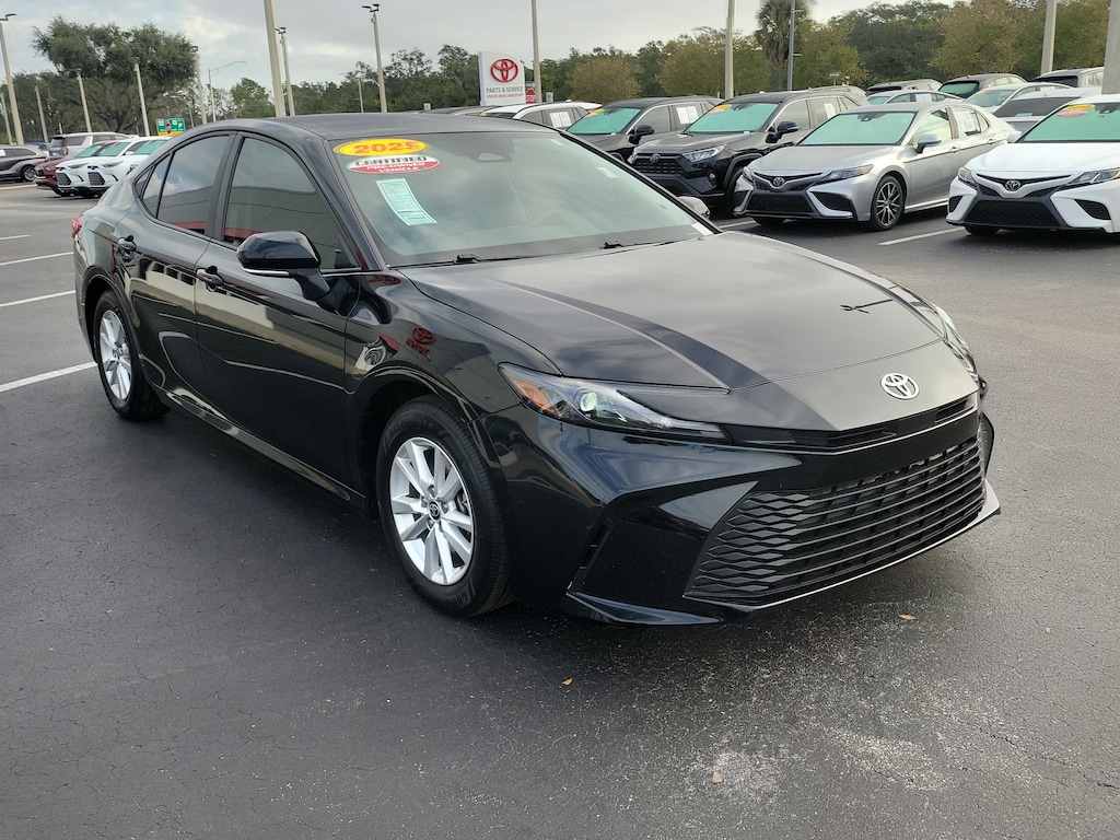 Certified 2025 Toyota Camry SE Sedan