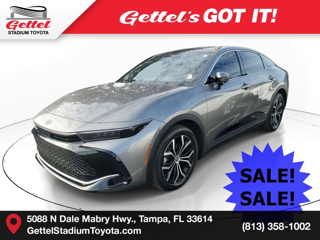 2024 Toyota Crown Limited's photo