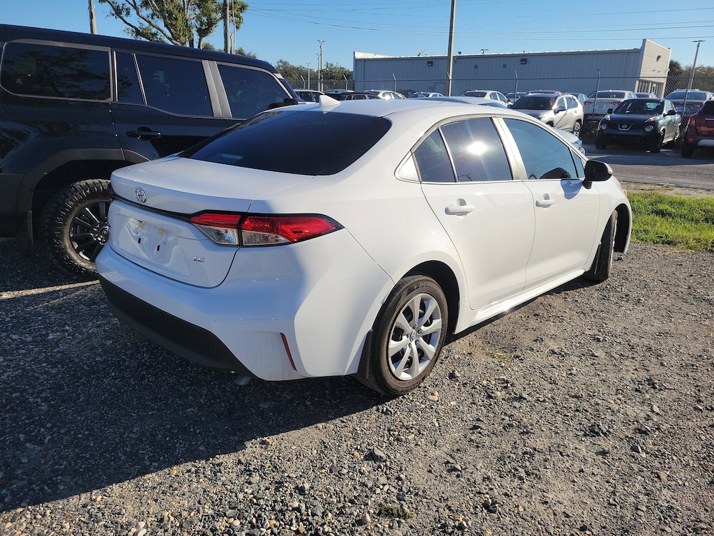 Certified 2025 Toyota Corolla LE Sedan