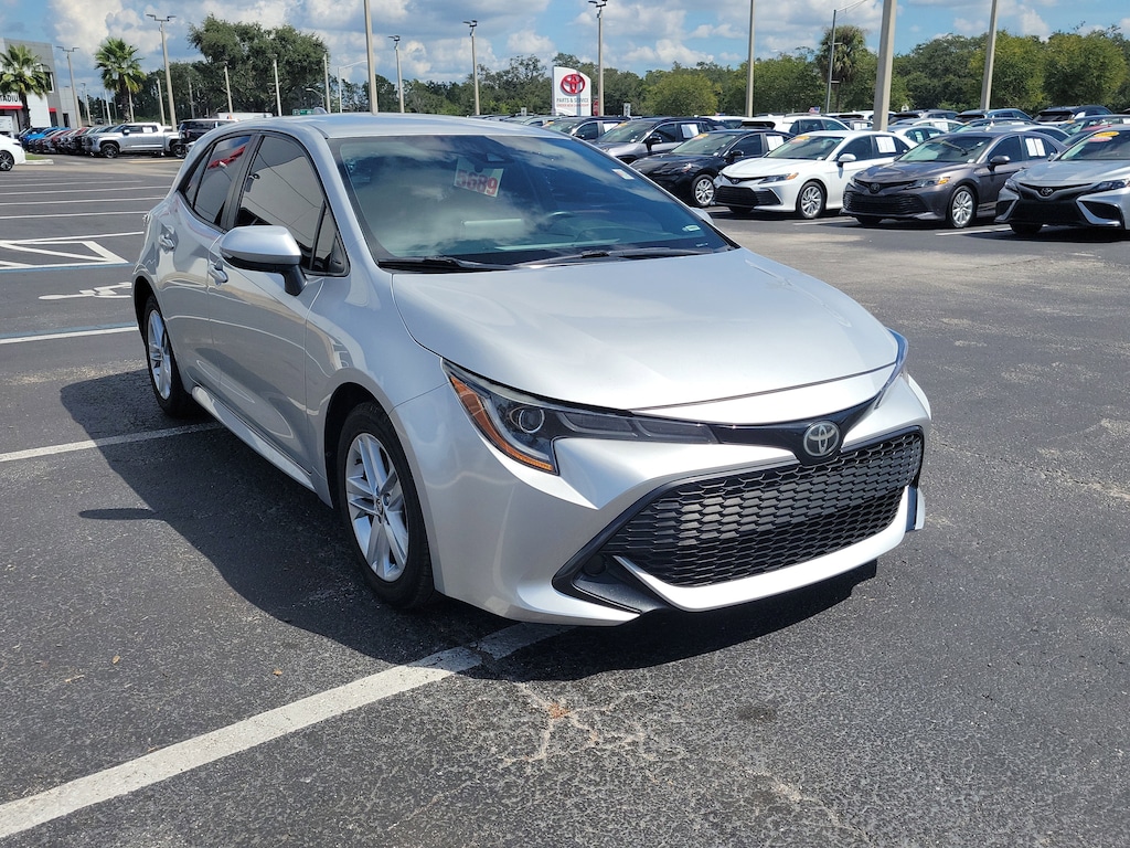 Used 2019 Toyota Corolla Hatchback SE Hatchback
