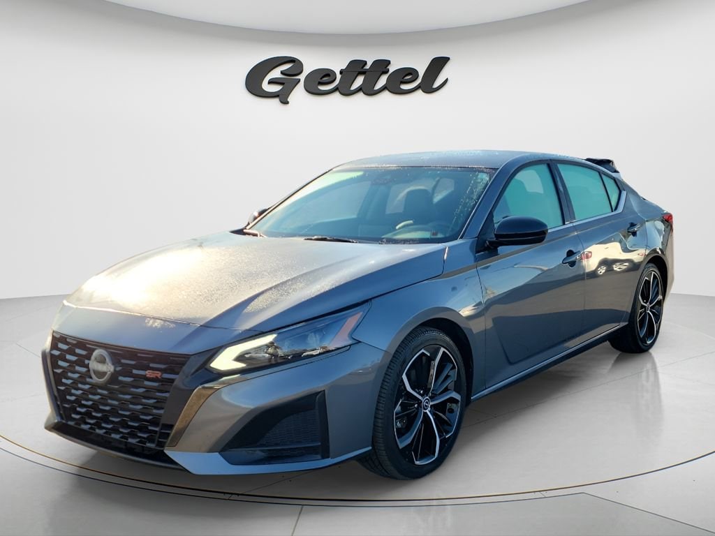 Used 2024 Nissan Altima 2.5 SR Sedan