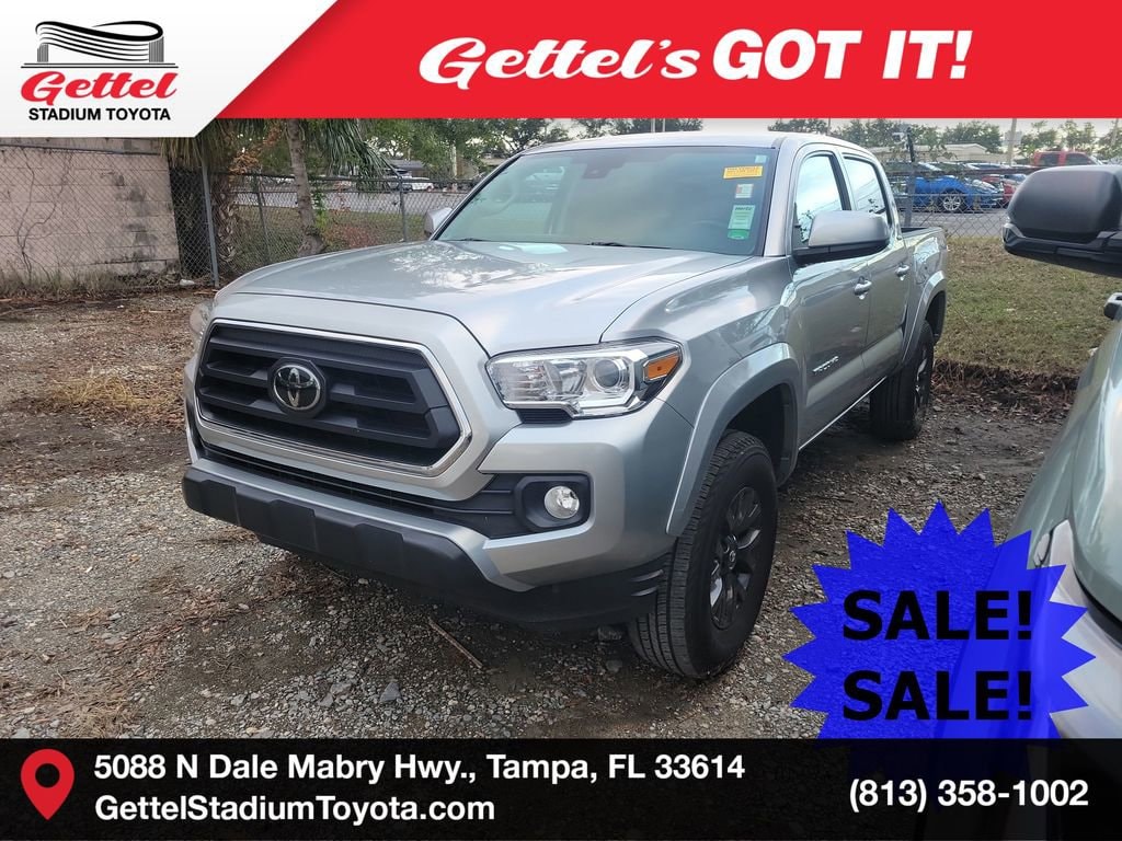 2022 Toyota Tacoma SR5's photo