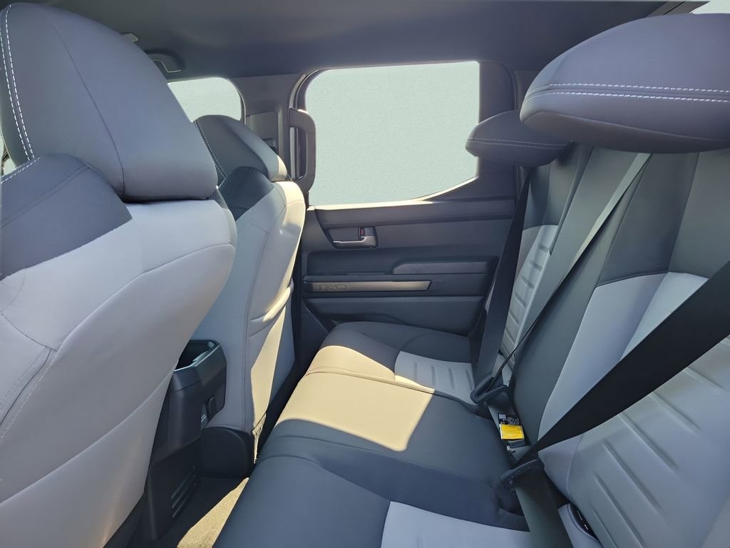 2025 Toyota Tacoma TRD Off Road - Photo 10