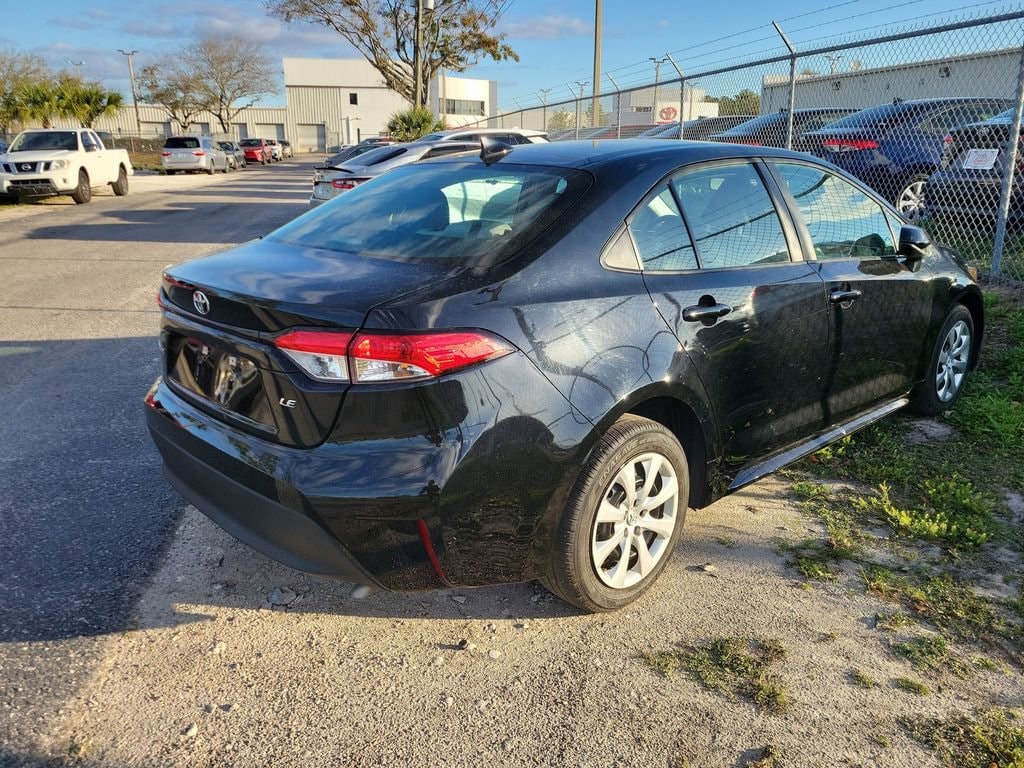 Used 2024 Toyota Corolla LE Sedan