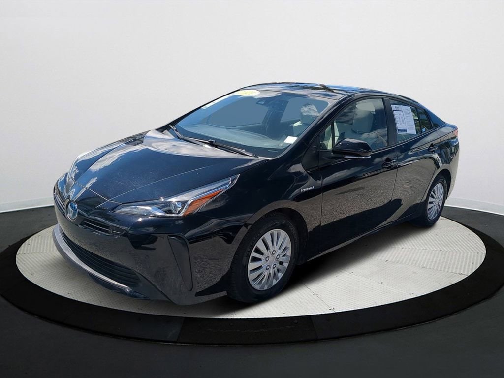 2021 Toyota Prius XLE