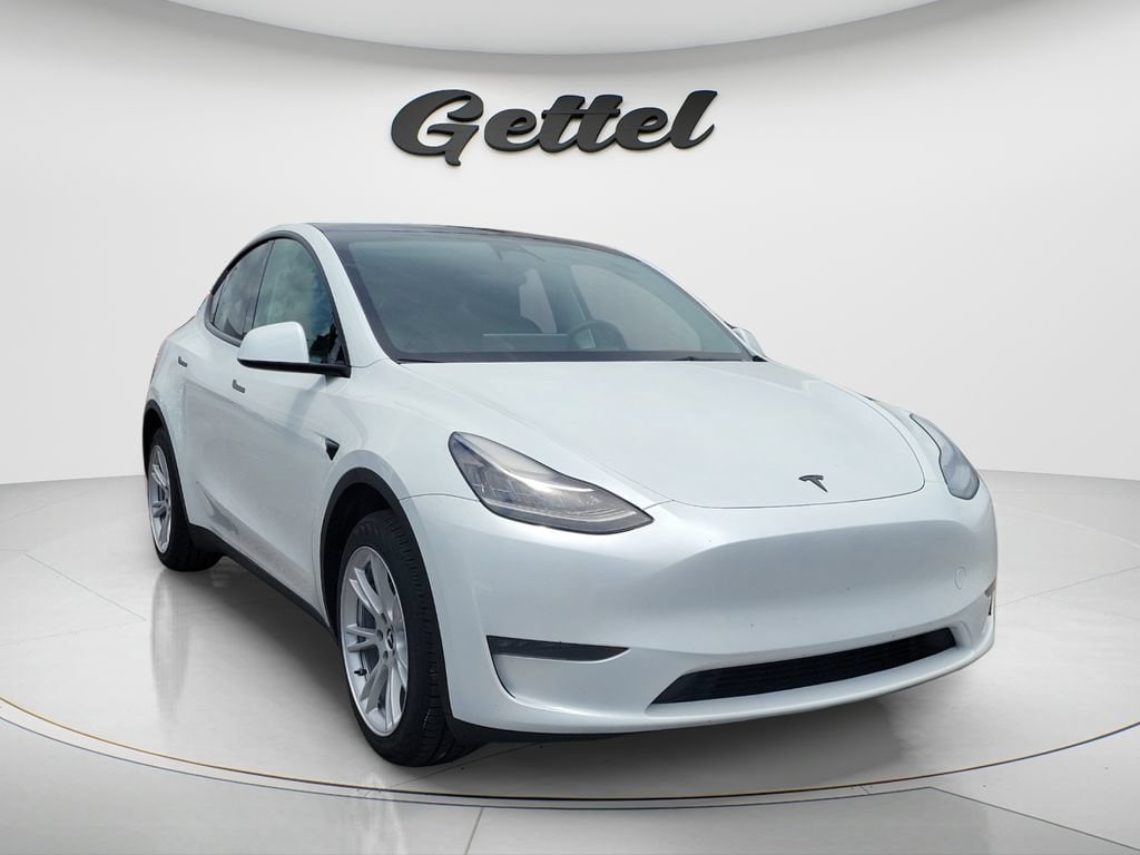 Used 2023 Tesla Model Y Long Range SUV