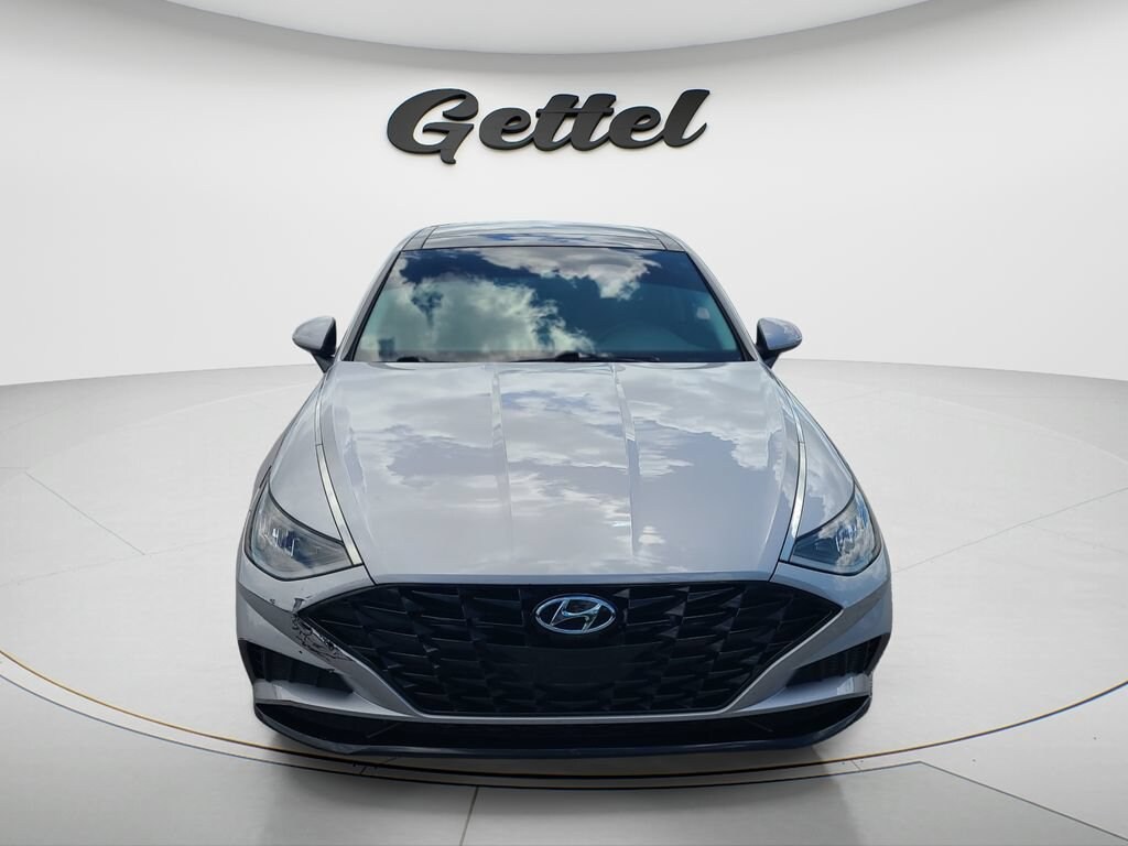 Used 2023 Hyundai Sonata SEL Sedan