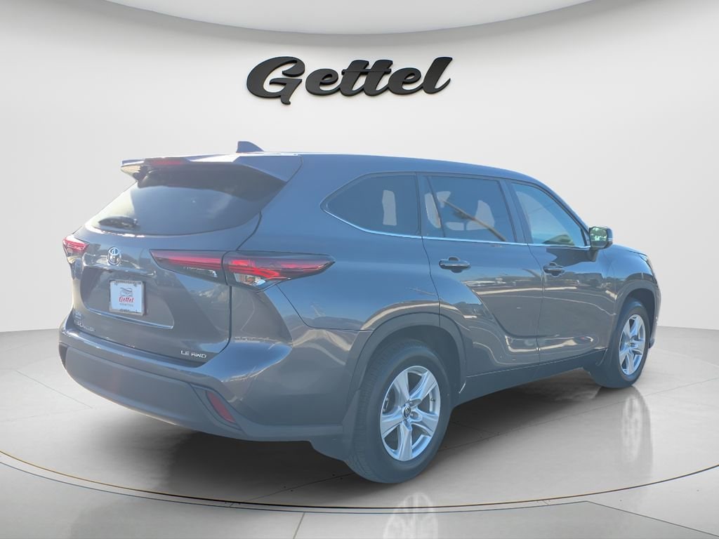 Certified 2024 Toyota Highlander LE SUV