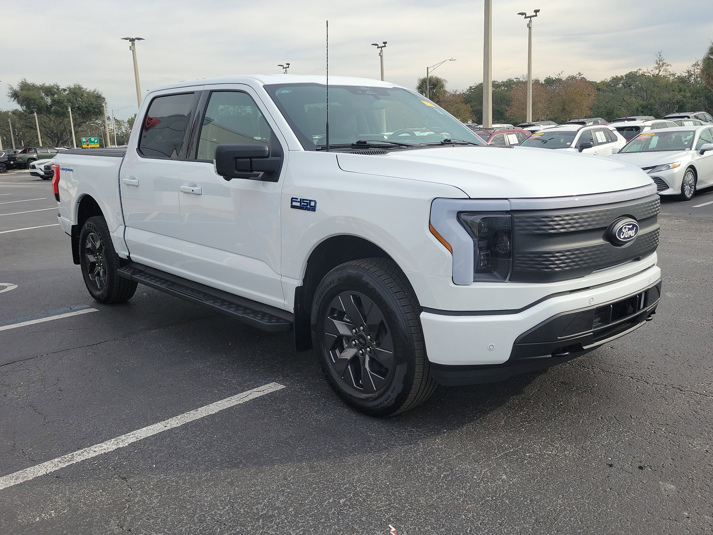 Used 2024 Ford F-150 Lightning Flash with VIN 1FT6W3L78RWG28515 for sale in Tampa, FL