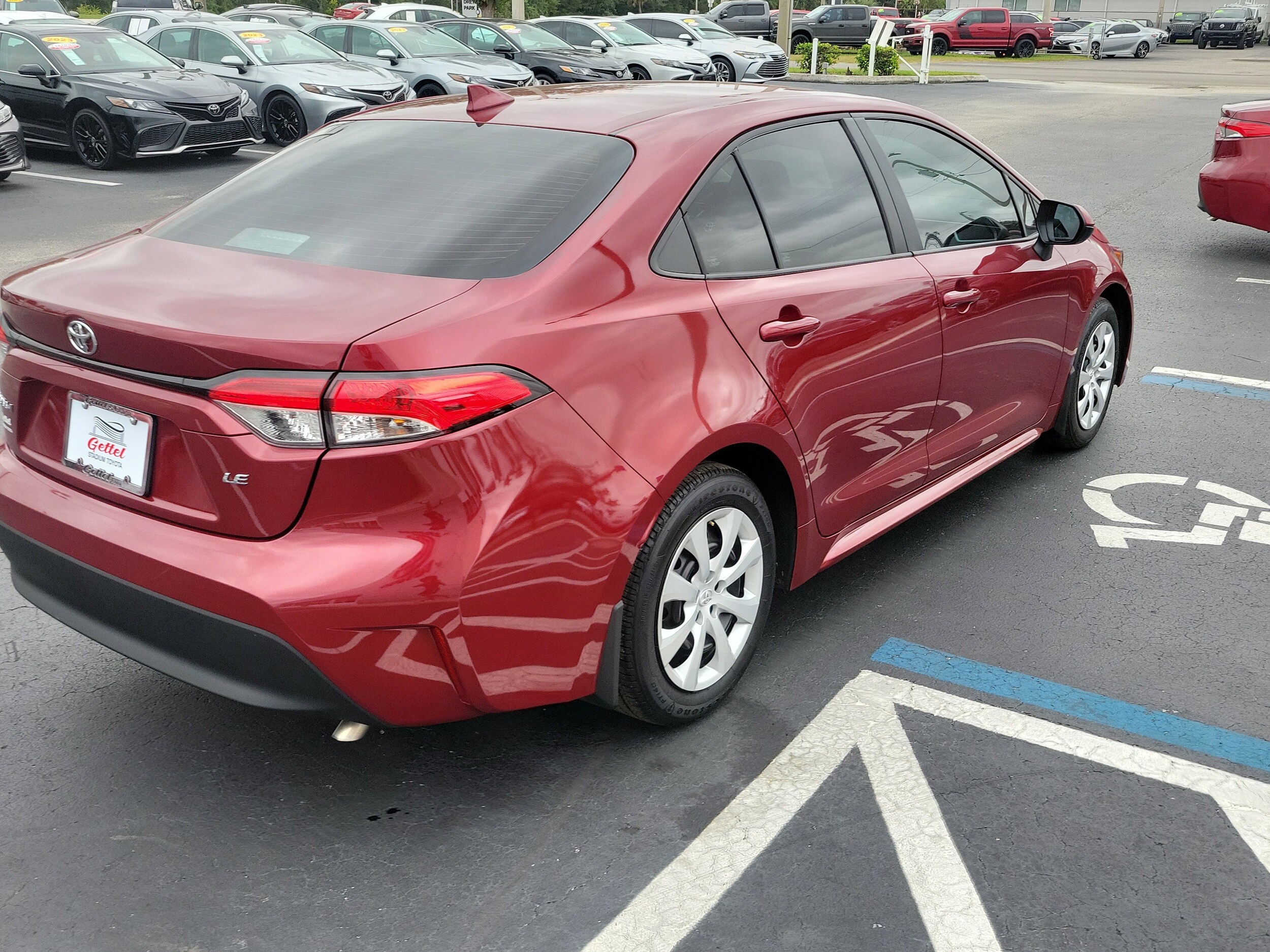 2024 Toyota Corolla LE photo 3