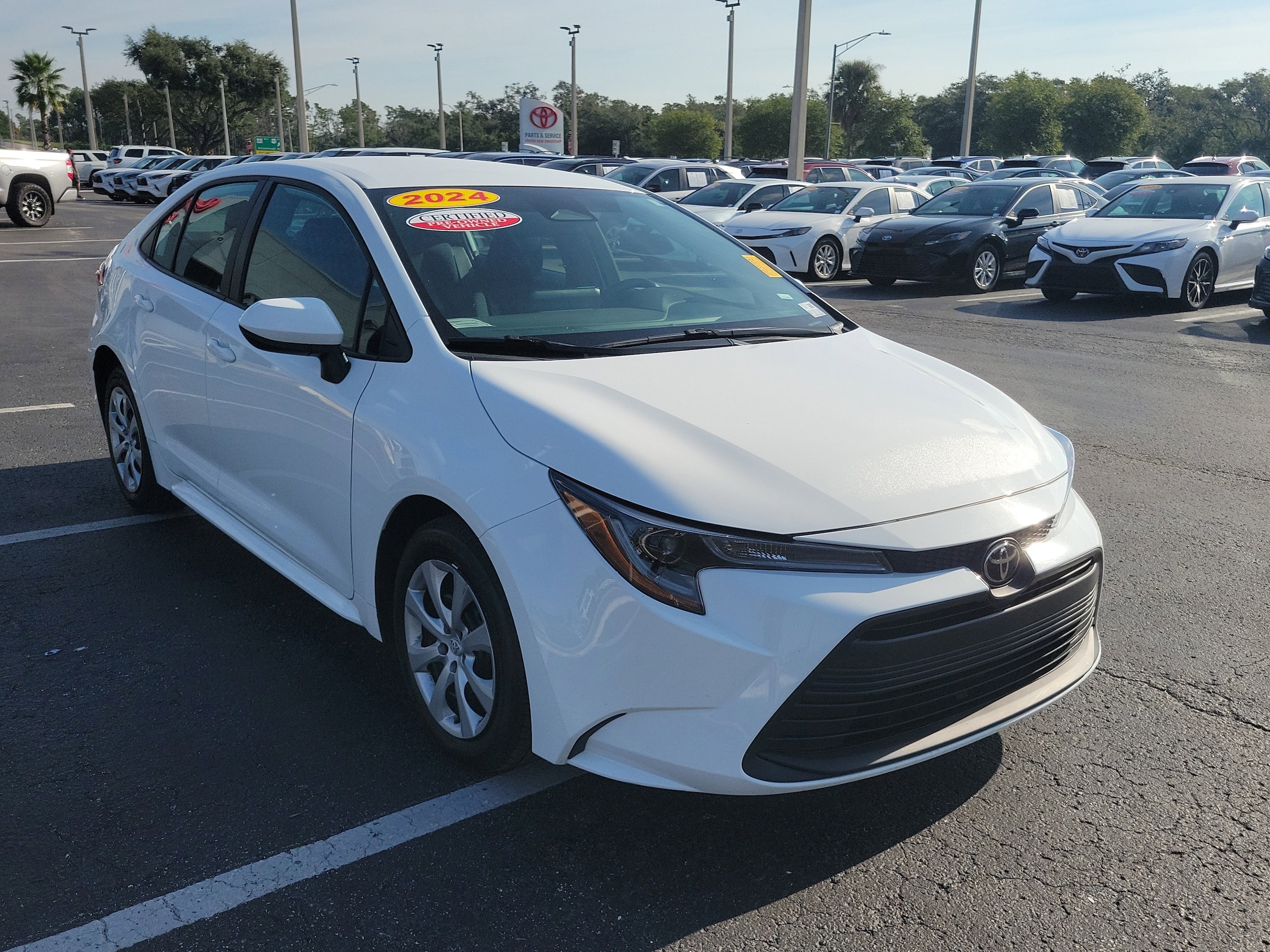 Certified 2024 Toyota Corolla LE with VIN 5YFB4MDE1RP100654 for sale in Kansas City