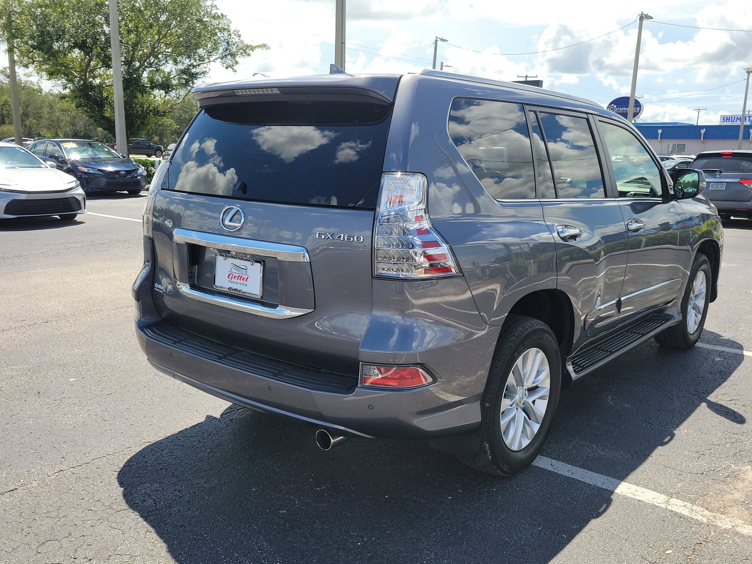 2019 Lexus GX Base photo 3
