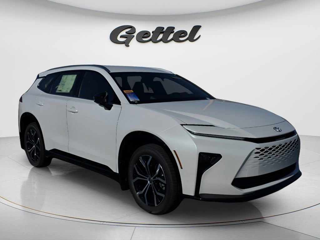 New 2026 Toyota Crown Signia XLE SUV