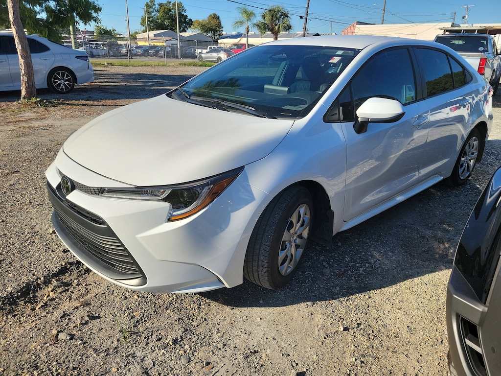 Certified 2025 Toyota Corolla LE Sedan