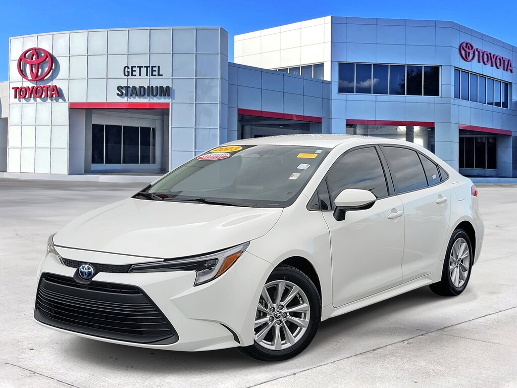 Certified 2023 Toyota Corolla Hybrid LE Sedan