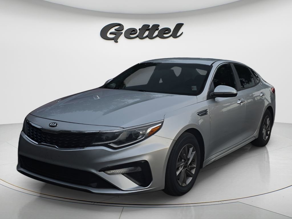 2020 Kia Optima LX AT's photo