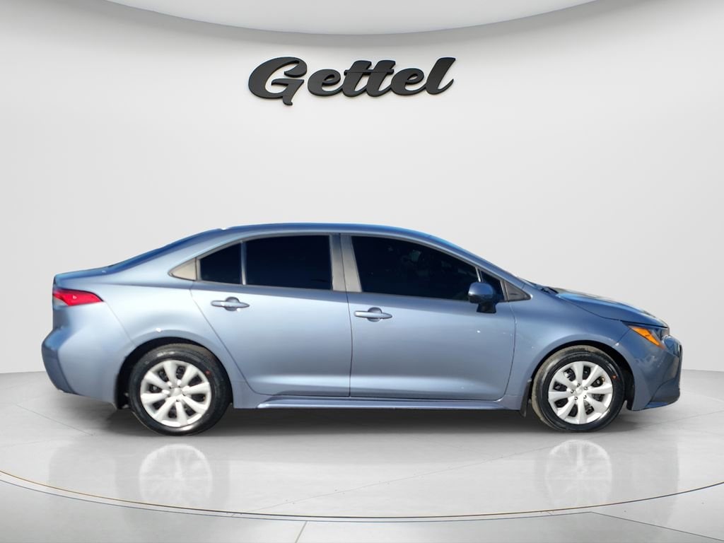 Certified 2025 Toyota Corolla LE Sedan