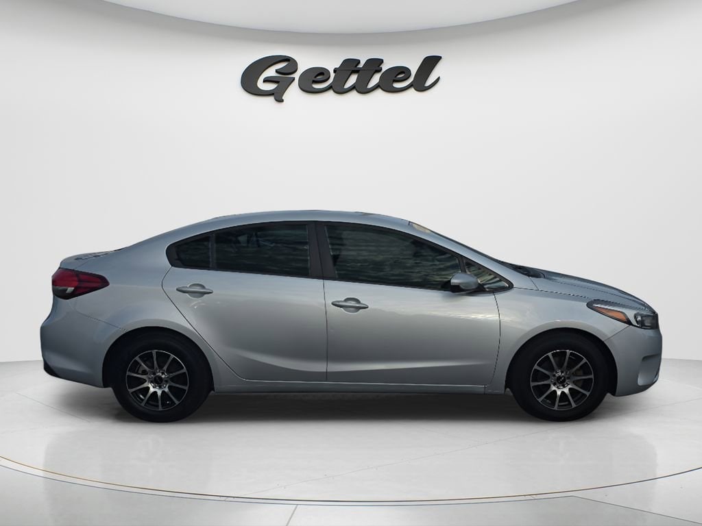 Used 2017 Kia Forte LX Sedan