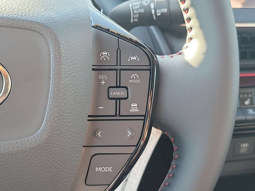 2026 Toyota Prius Plug-in Hybrid XSE Premium - Photo 35