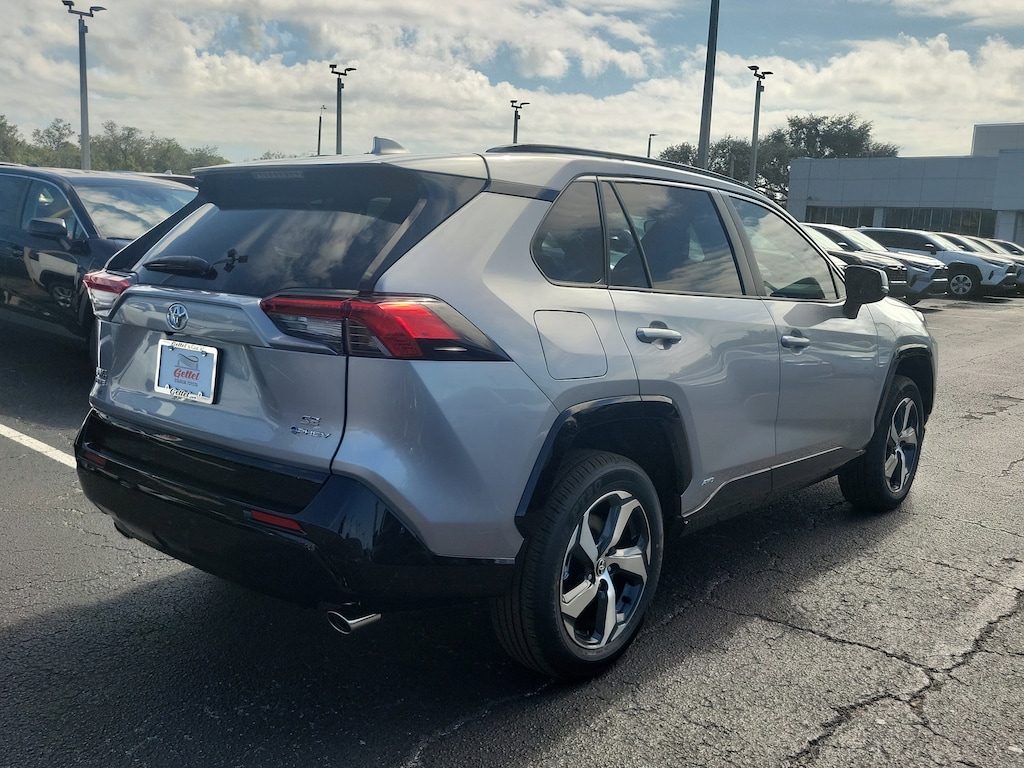 New 2025 Toyota RAV4 Plug-in Hybrid SE SUV