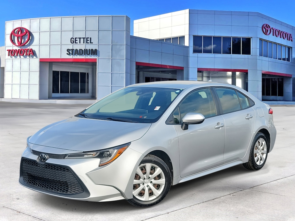 Used 2020 Toyota Corolla LE Sedan