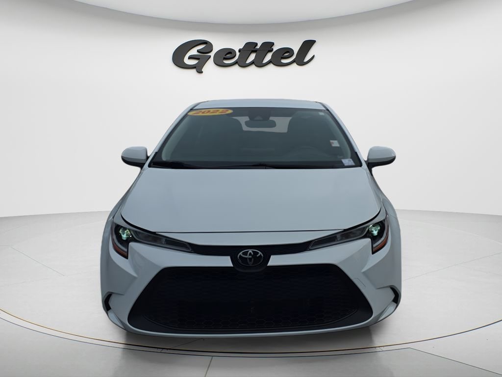 Used 2022 Toyota Corolla LE Sedan