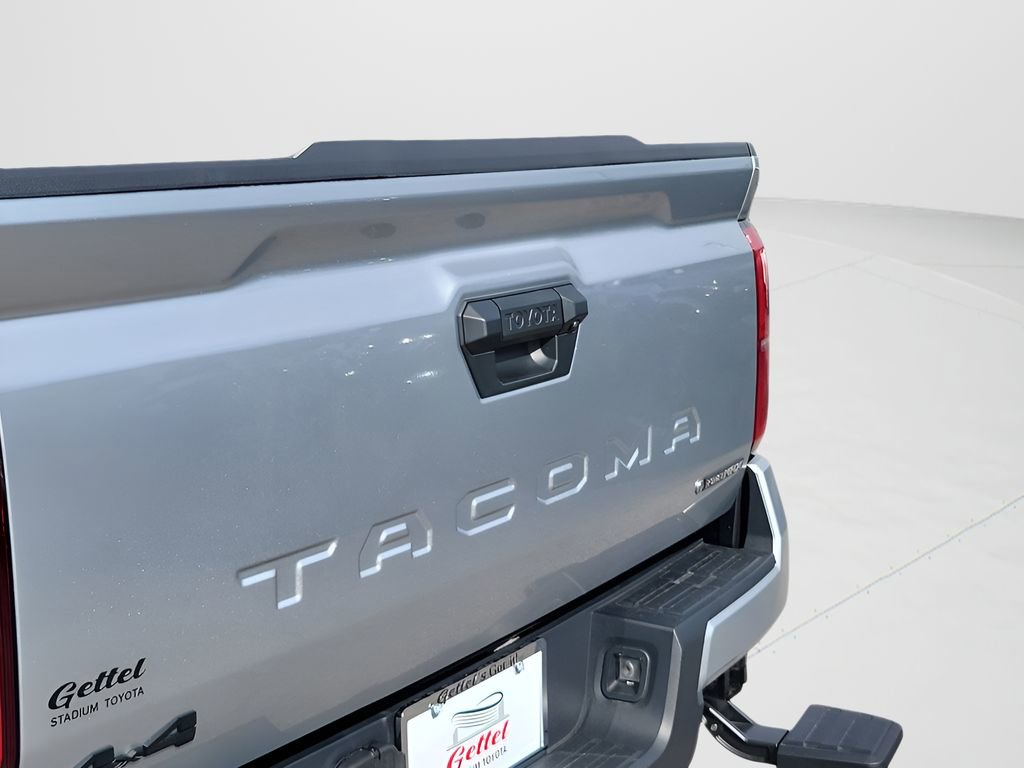 2025 Toyota Tacoma TRD Sport - Photo 7