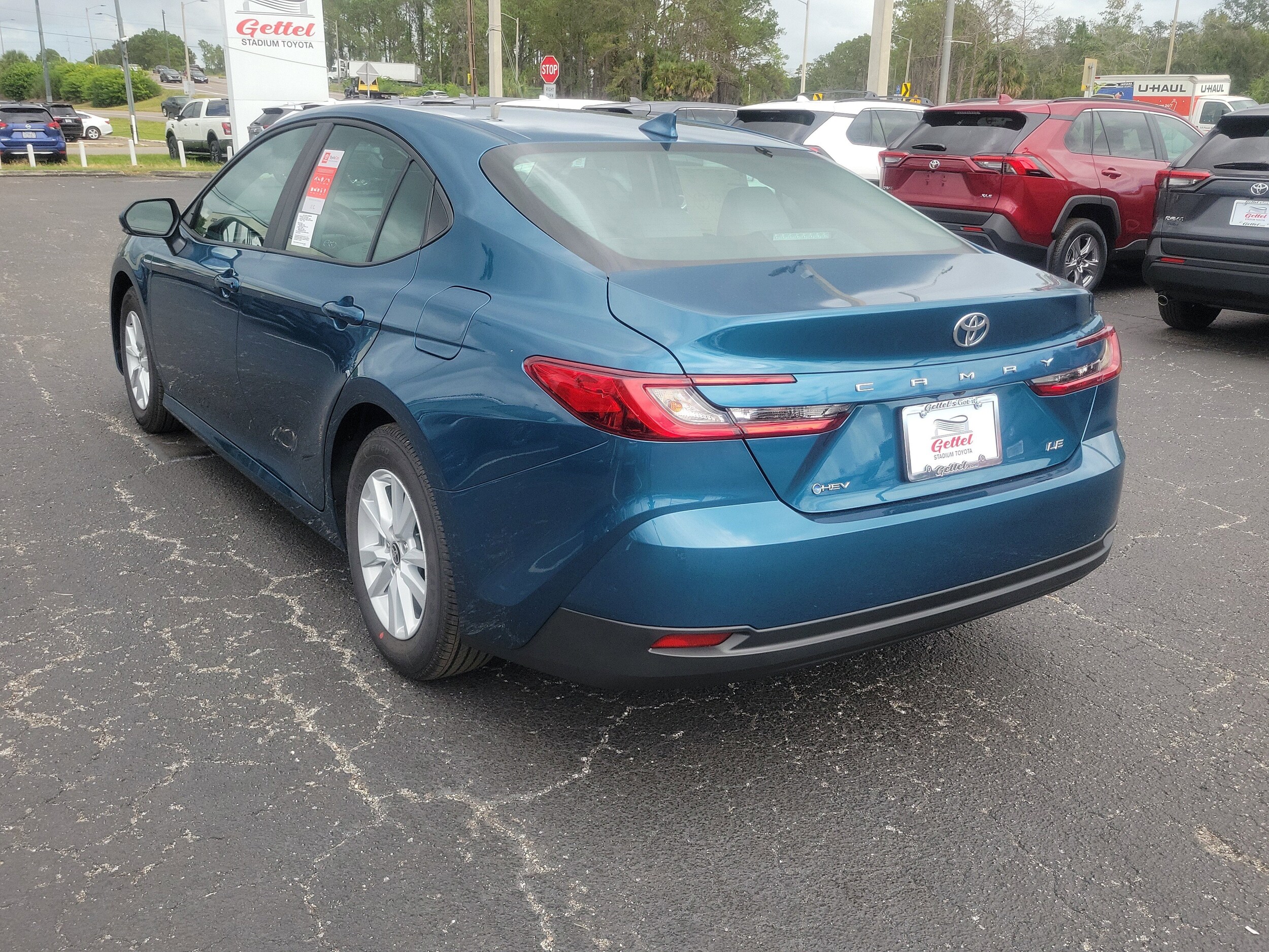 2026 Toyota Camry LE photo 4