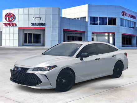 2022 Toyota Avalon Hybrid XSE Nightshade Sedan