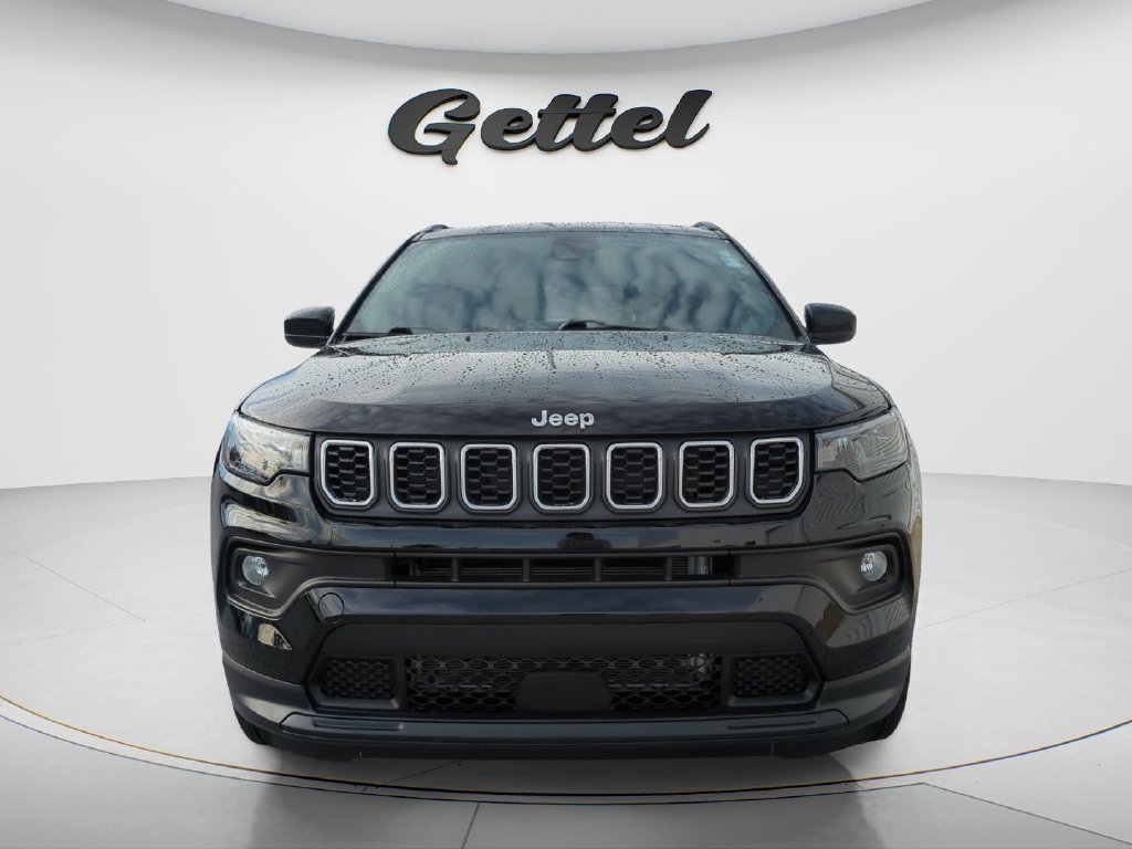 Used 2025 Jeep Compass Latitude SUV