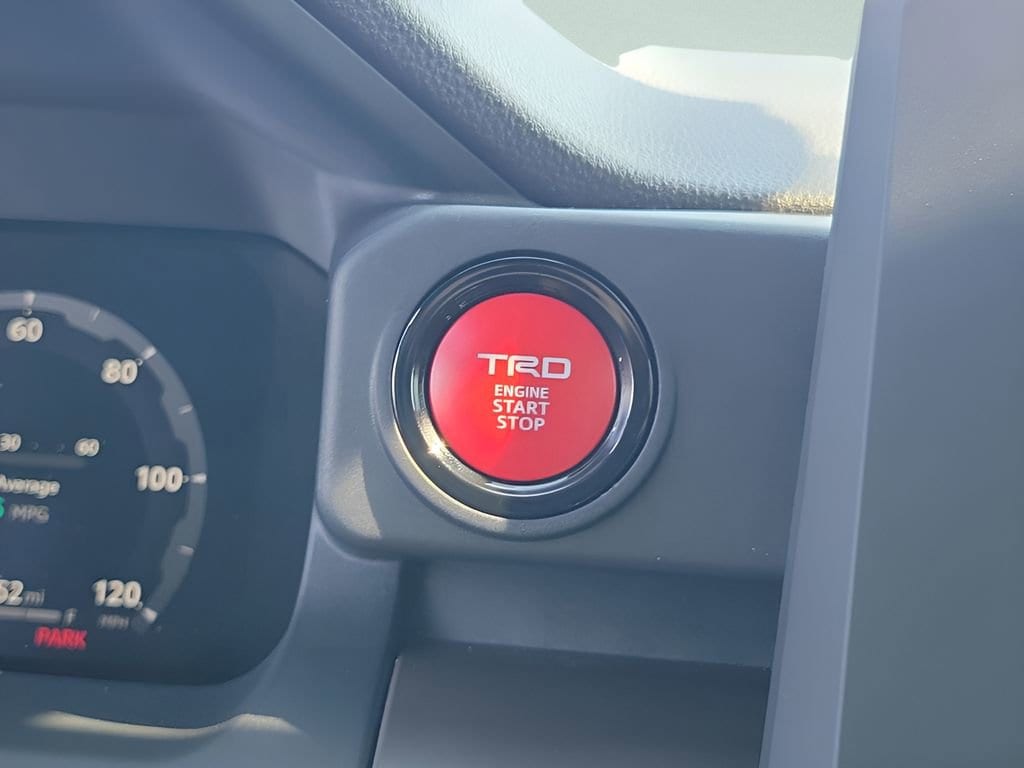 2025 Toyota Tacoma TRD Off Road - Photo 26