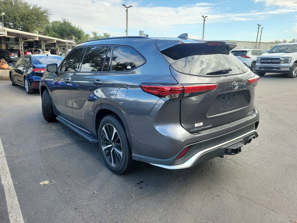Used 2021 Toyota Highlander XSE SUV