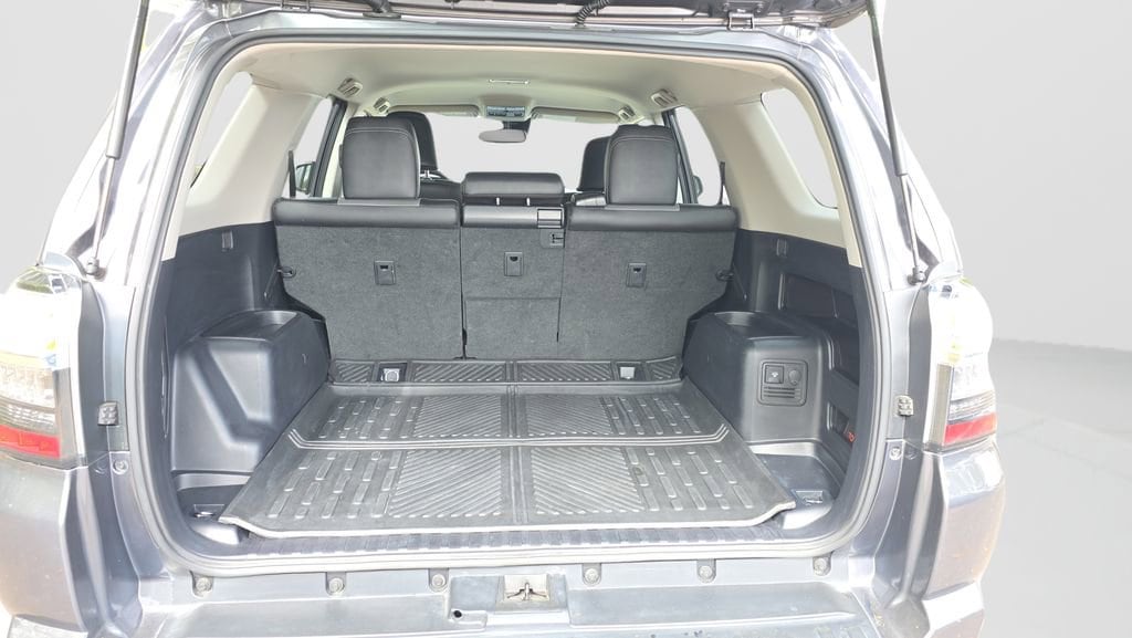 2023 Toyota 4Runner SR5 Premium - Photo 9