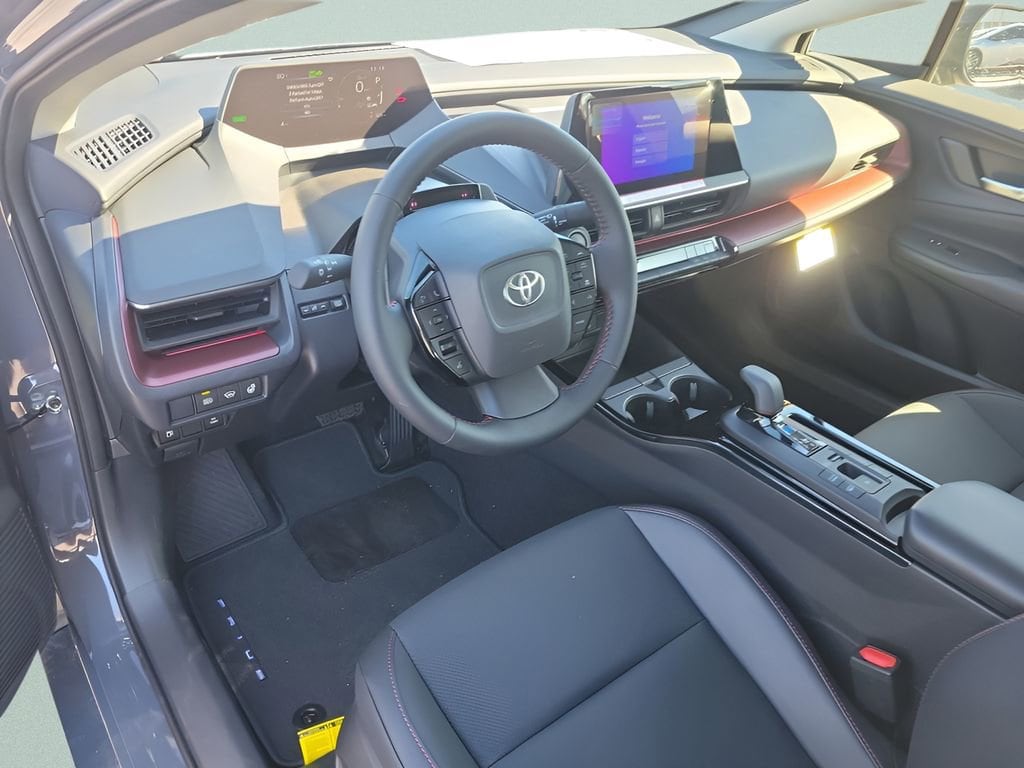 2026 Toyota Prius Plug-in Hybrid XSE - Photo 18