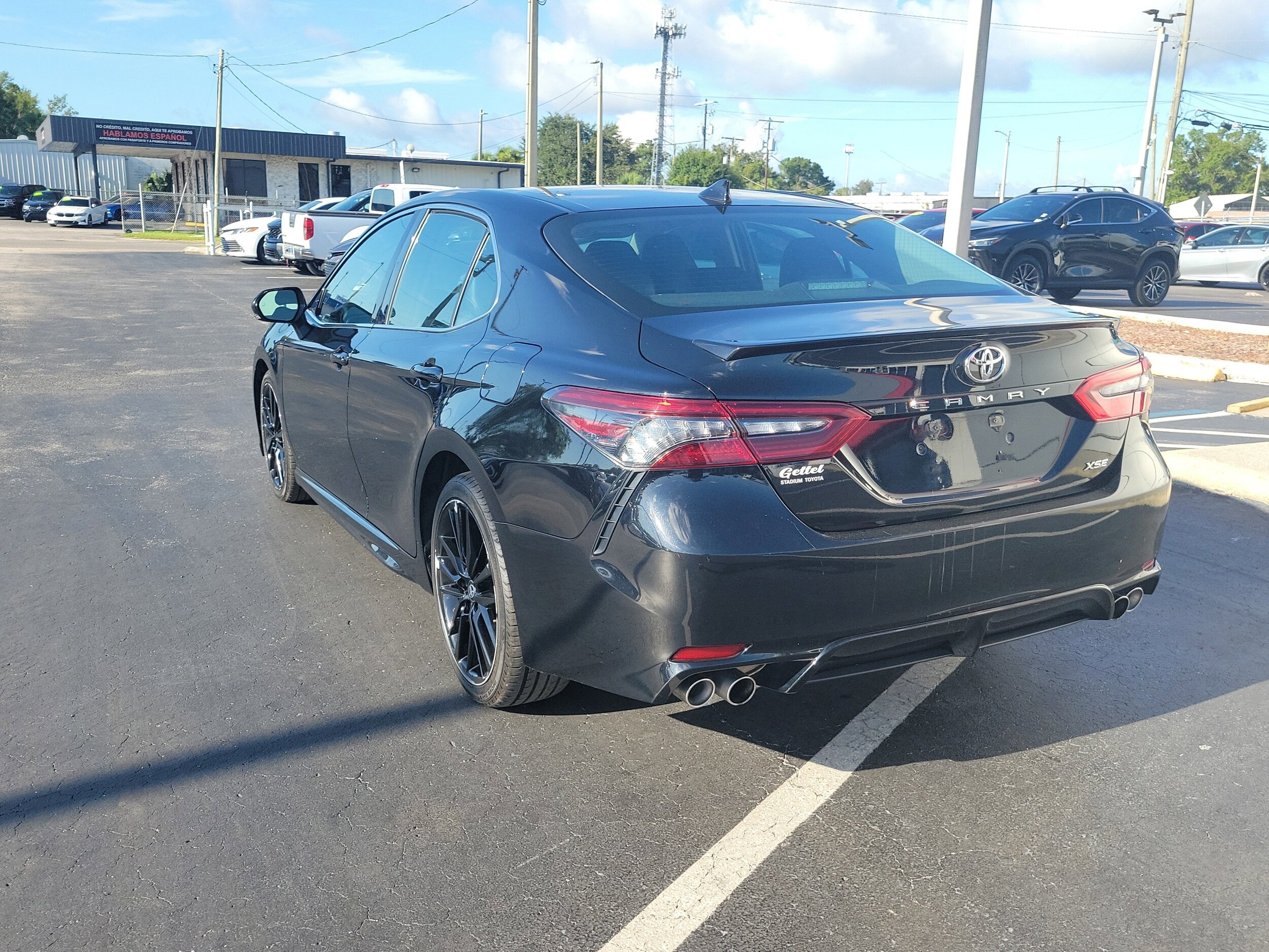 2023 Toyota Camry XSE photo 4
