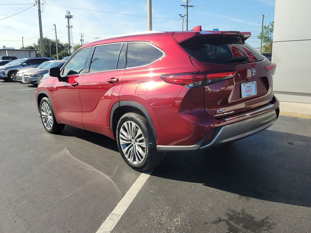 Certified 2021 Toyota Highlander Platinum SUV