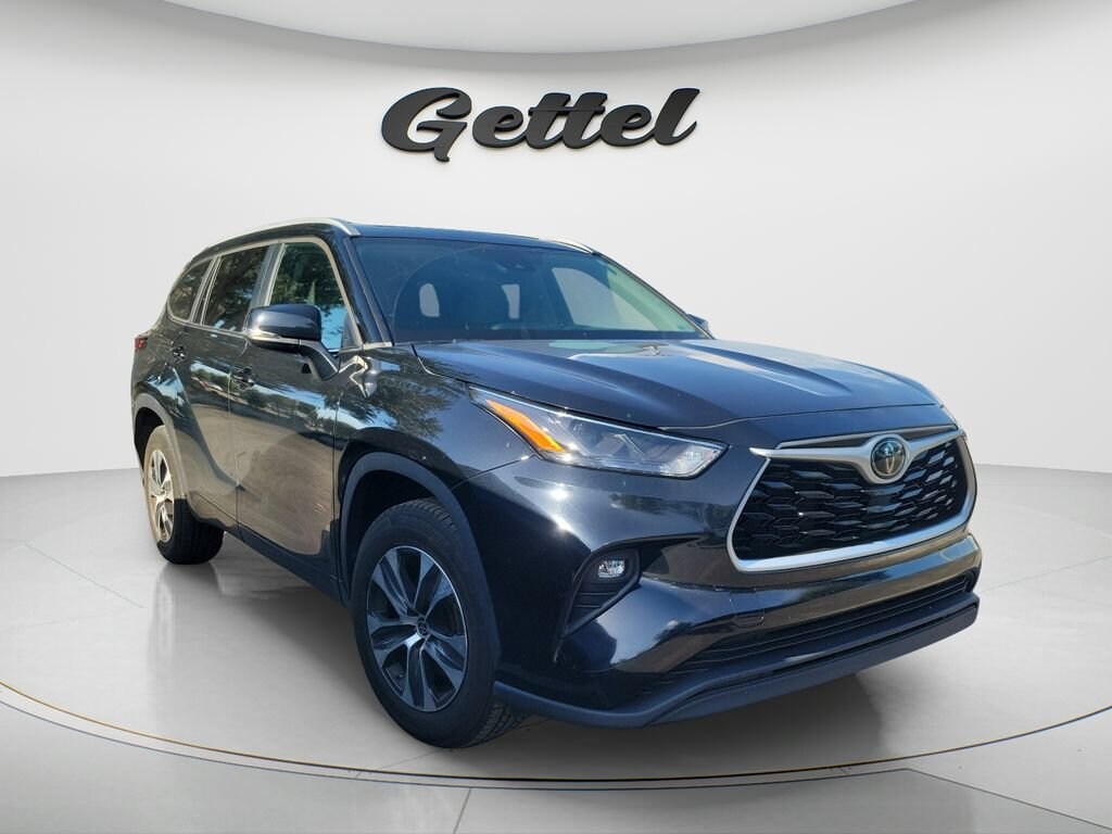 Certified 2023 Toyota Highlander XLE SUV