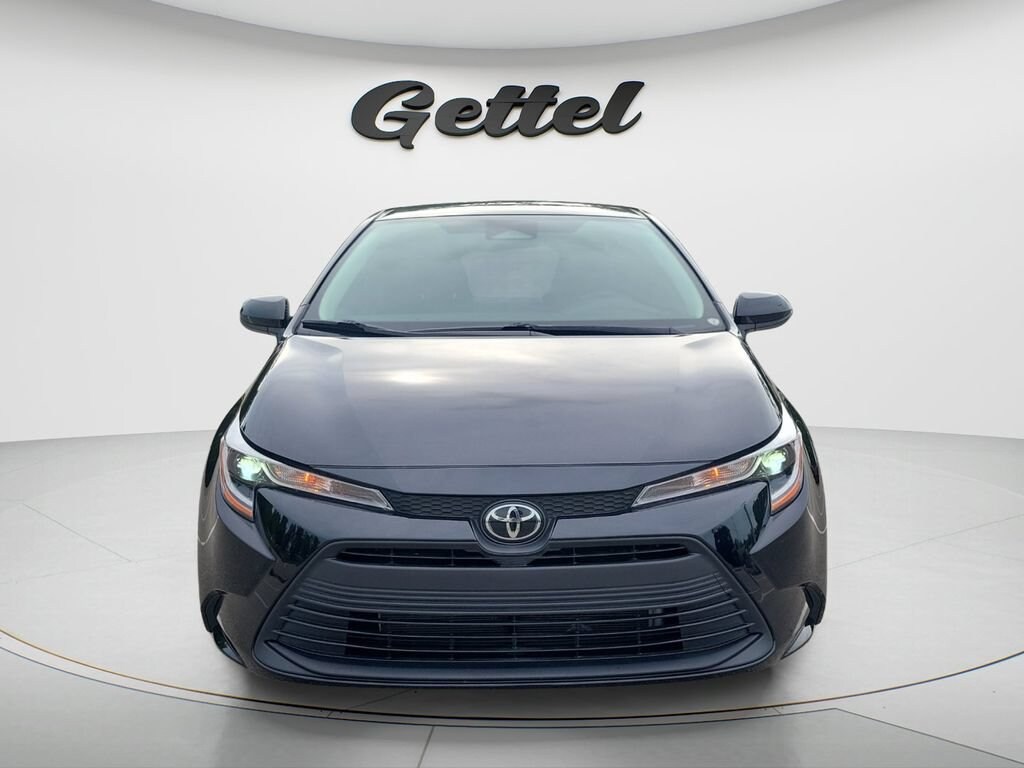 Used 2023 Toyota Corolla LE Sedan